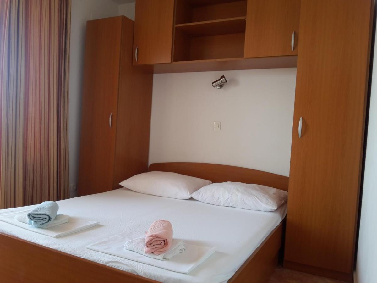 Apartments By The Sea Gradac, Makarska - 13681 Exteriör bild